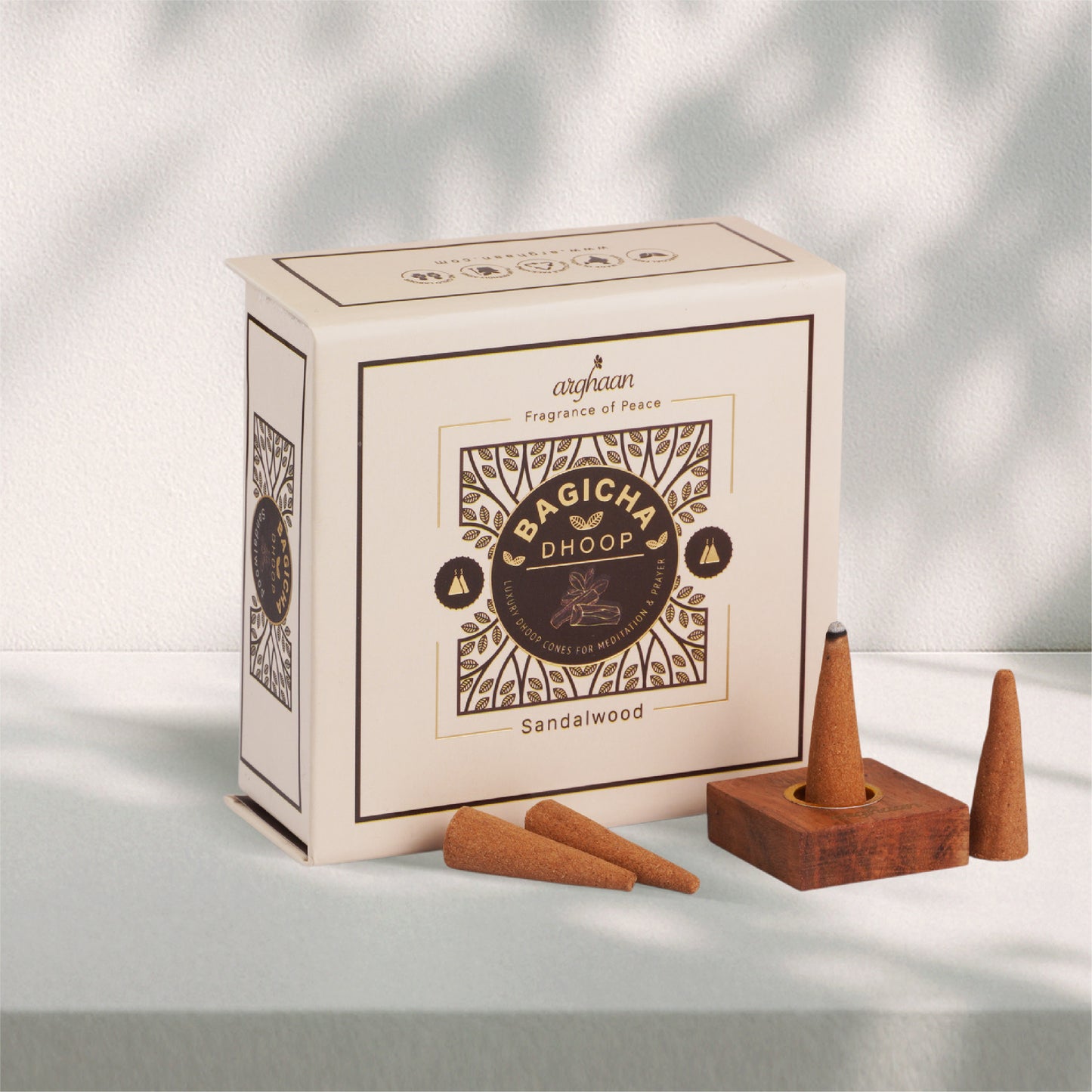Bagicha, Sandalwood Dhoop Cones – 100% Charcoal-Free | Free- Wooden Stand | 40 Premium Dhoop Cones | Best for Pooja, Meditation & Relaxation | For Home, Office & Spiritual Calm